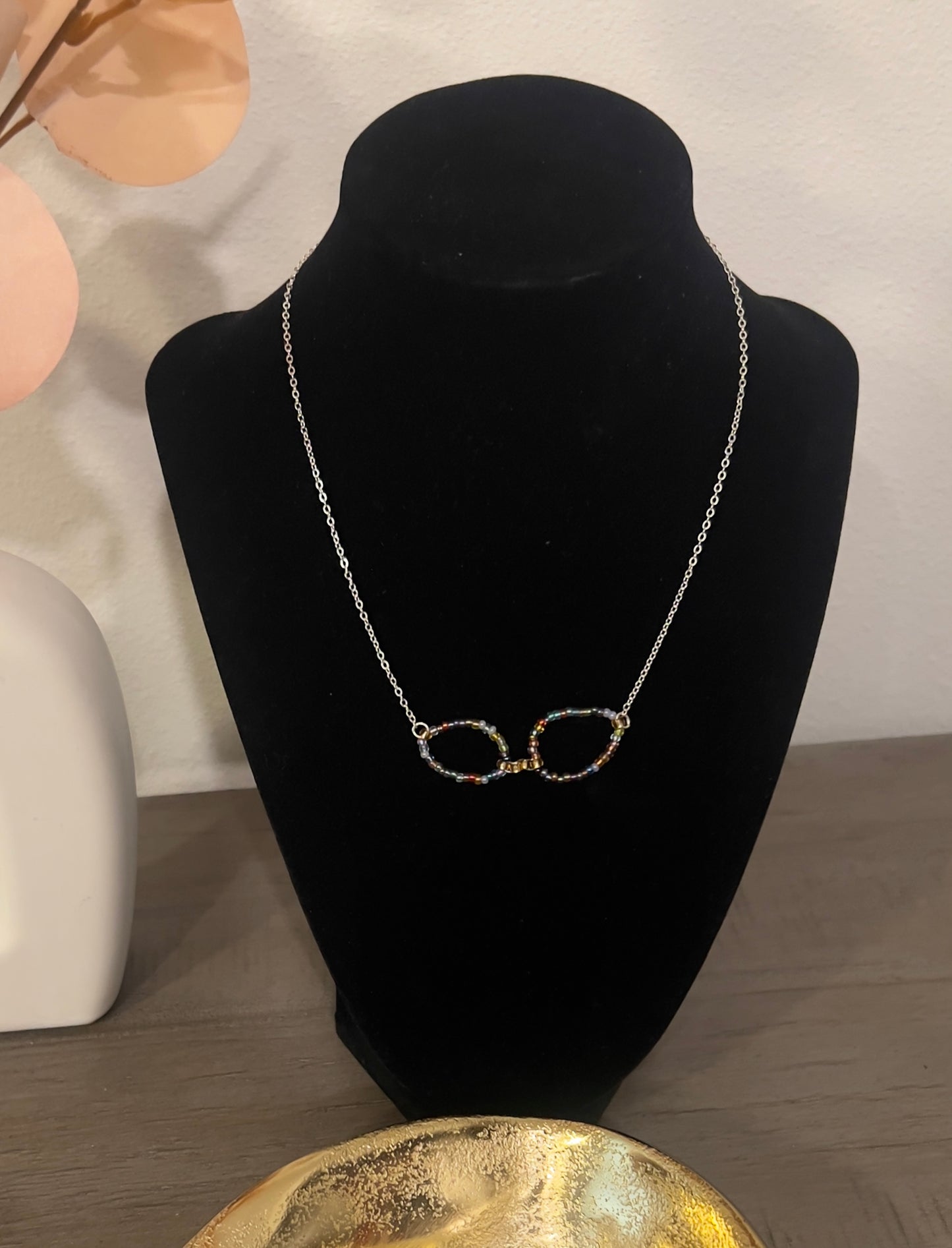 Radiant Loop Necklace