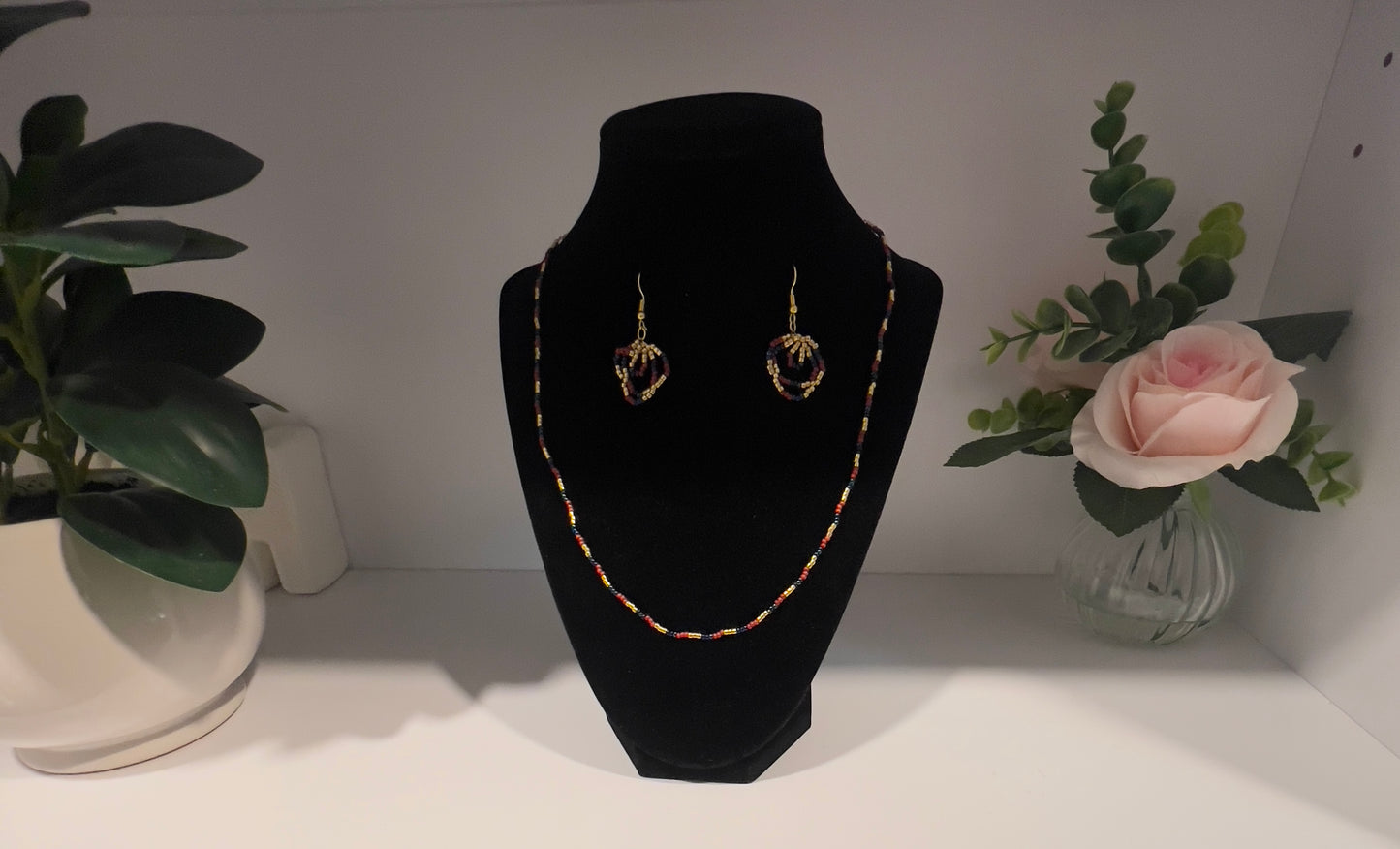 Tricolor Elegance Pearl Necklace set