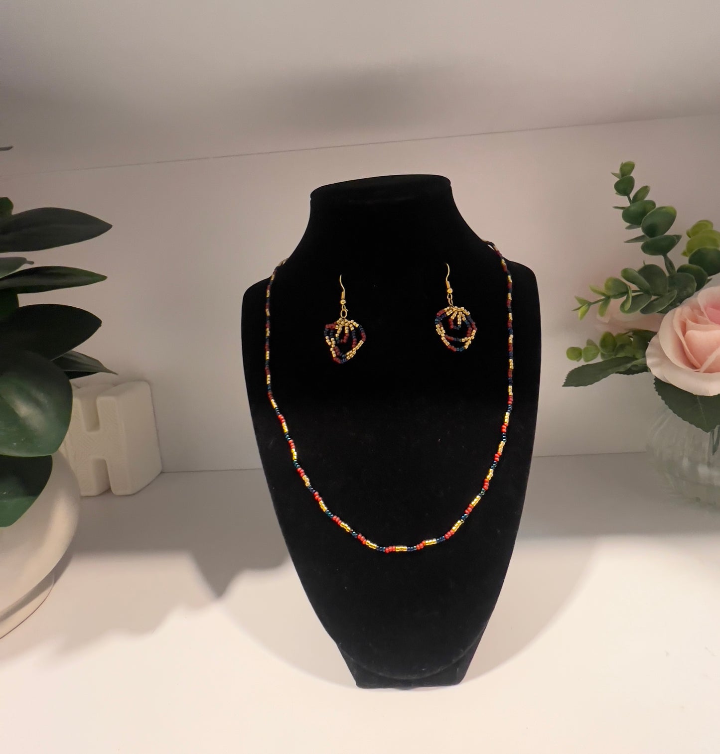 Tricolor Elegance Pearl Necklace set