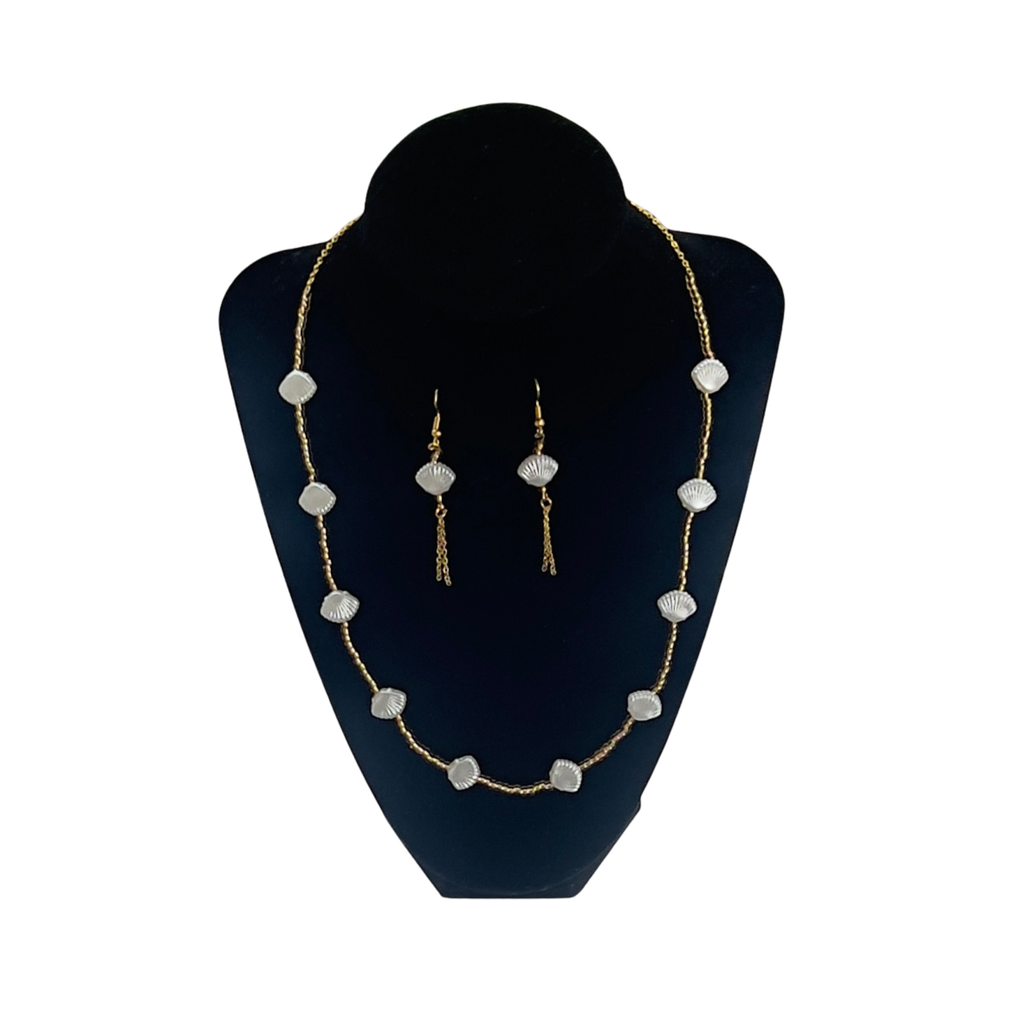 Seashell Elegance Necklace & Earring Set